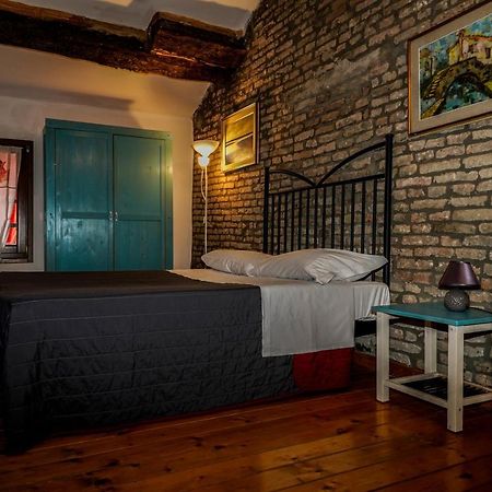 La Locanda Degli Artisti Medelana Luaran gambar