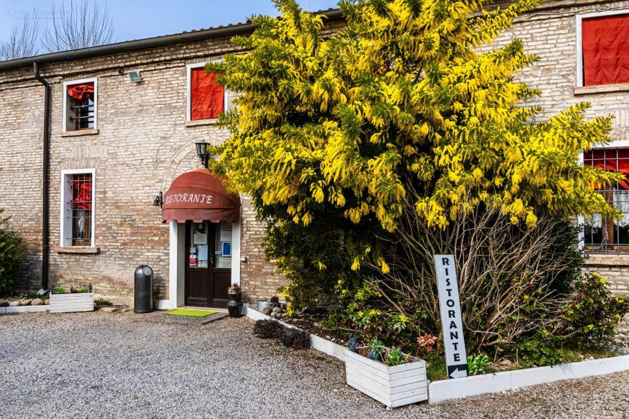 La Locanda Degli Artisti Medelana Luaran gambar