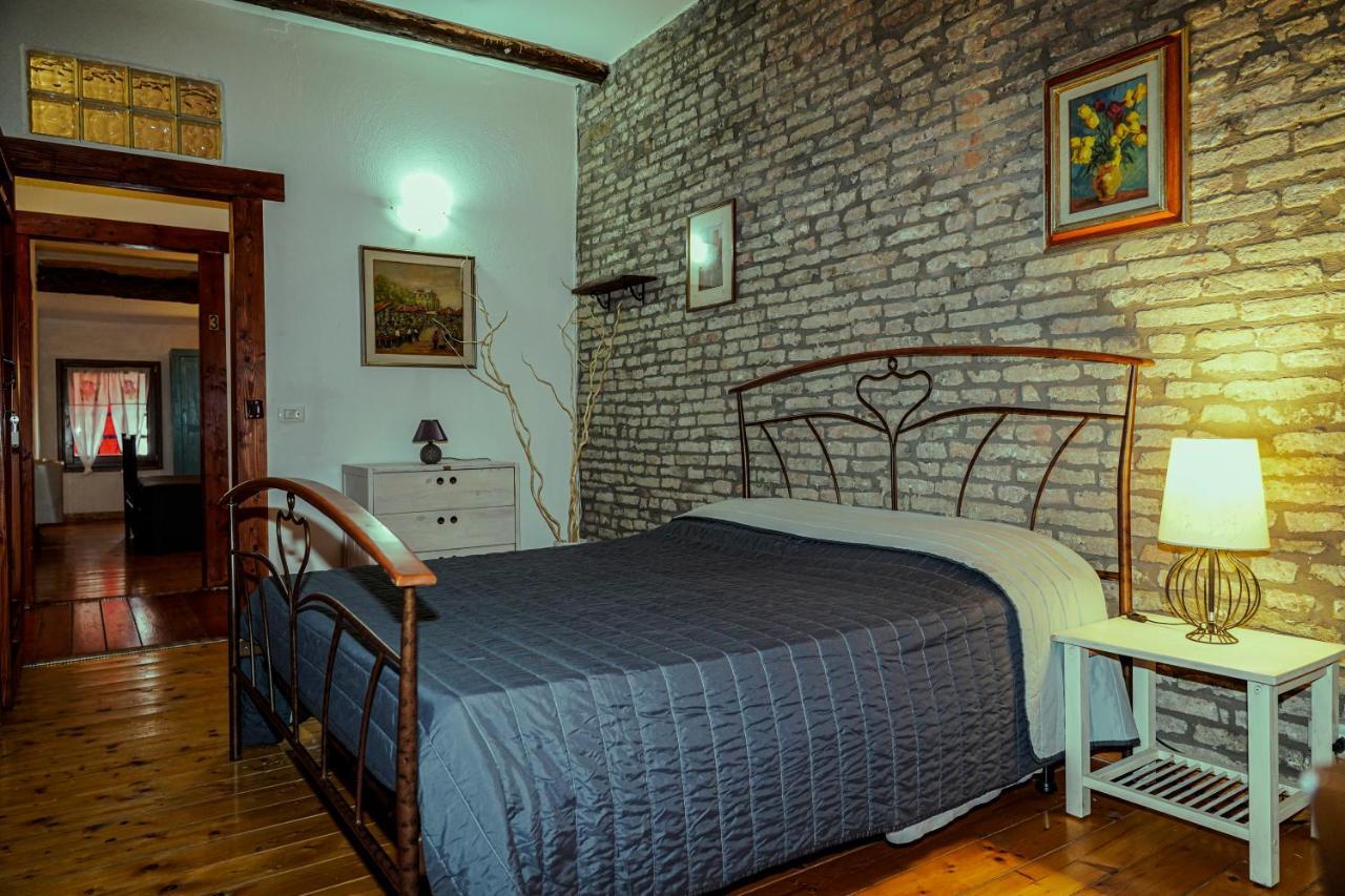 La Locanda Degli Artisti Medelana Luaran gambar