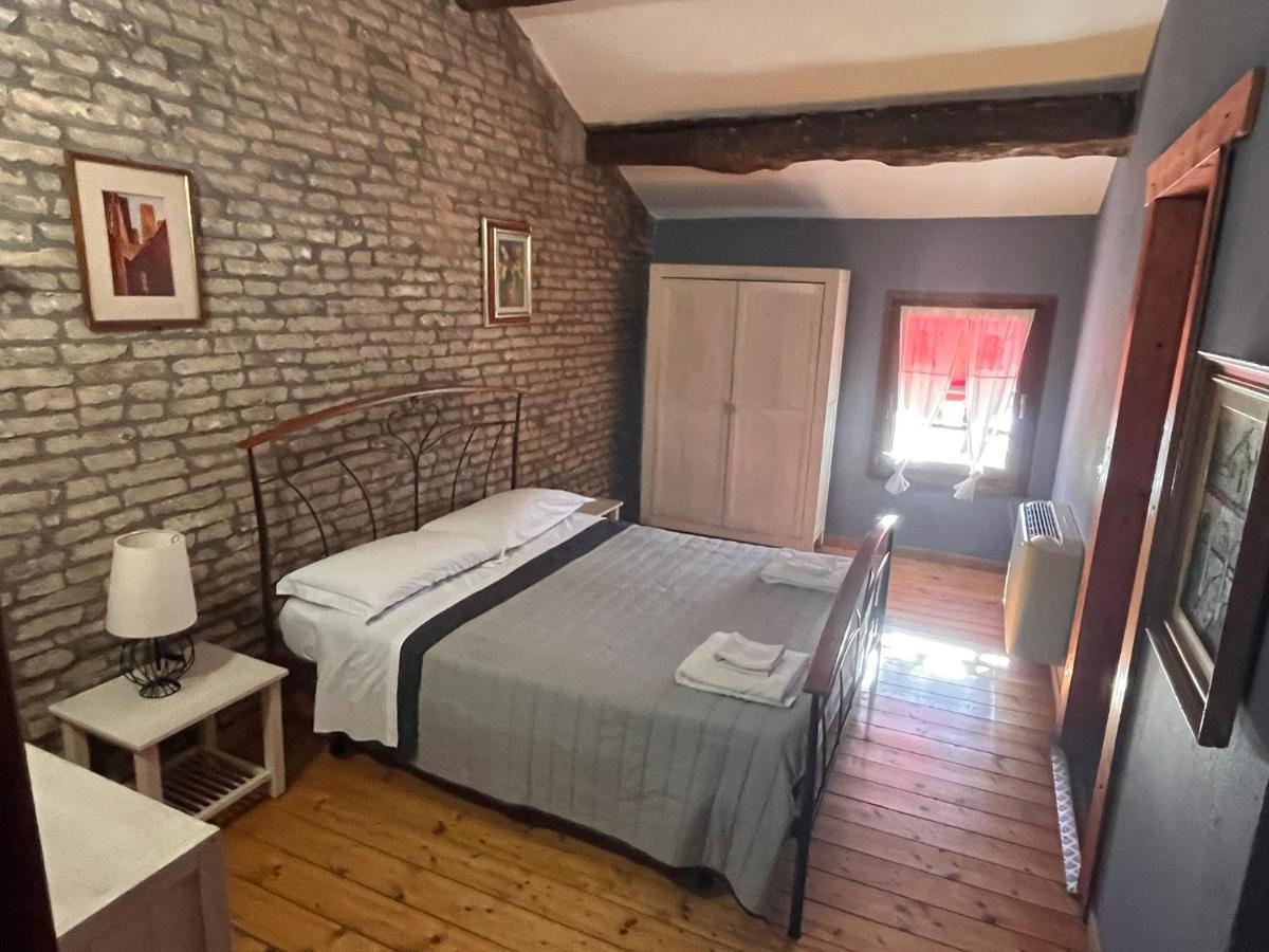 La Locanda Degli Artisti Medelana Luaran gambar
